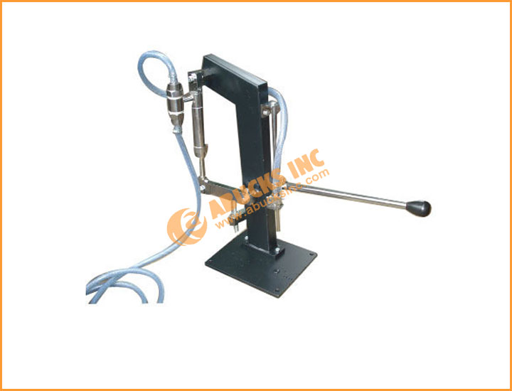 Manual Liquid Filling Machine or Hand Liquid Filling Machine