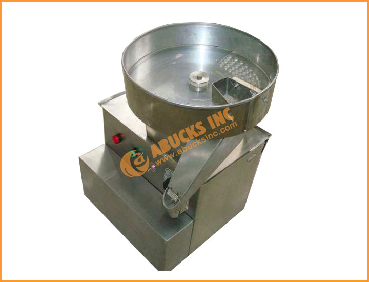 Rotary disc type capsule or tablet counting machine